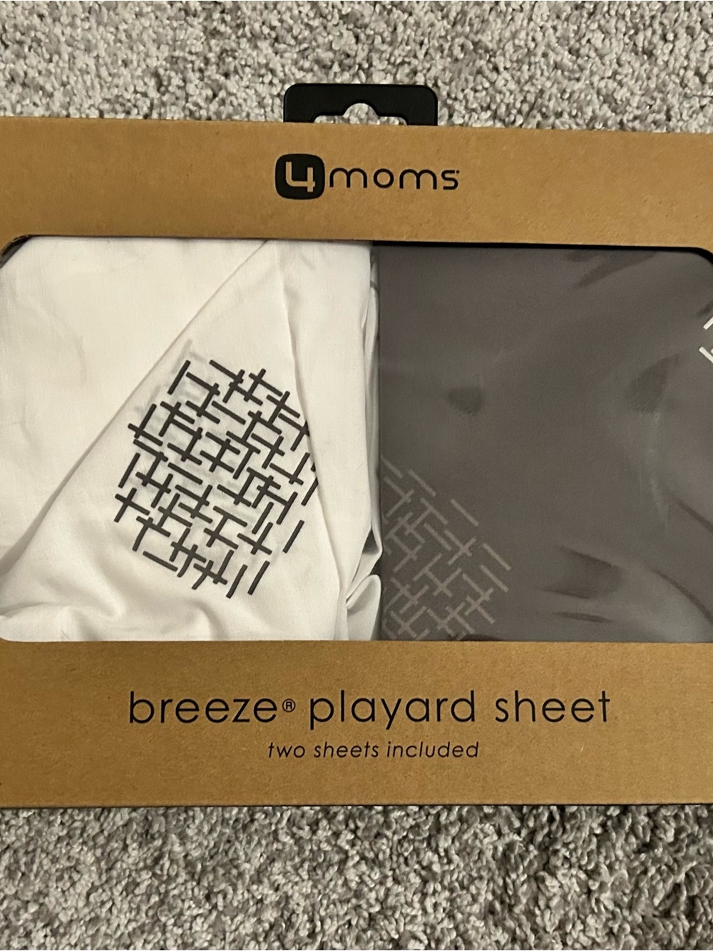 4moms Breeze Playard Sheets – White and Gray Set